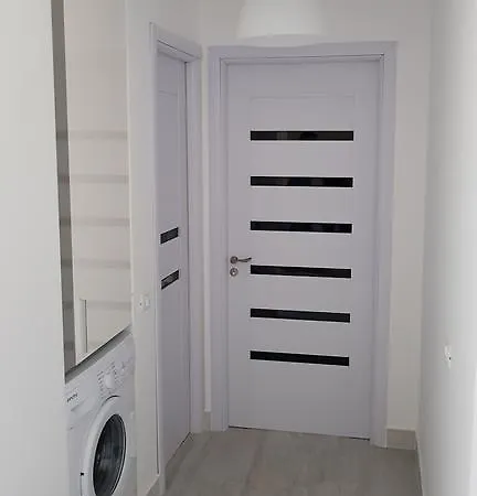 V1 Apartment Constanta
